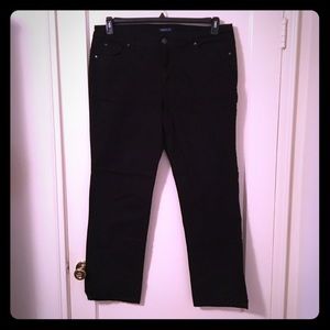 Bandolino Black Samantha Jeans size 18